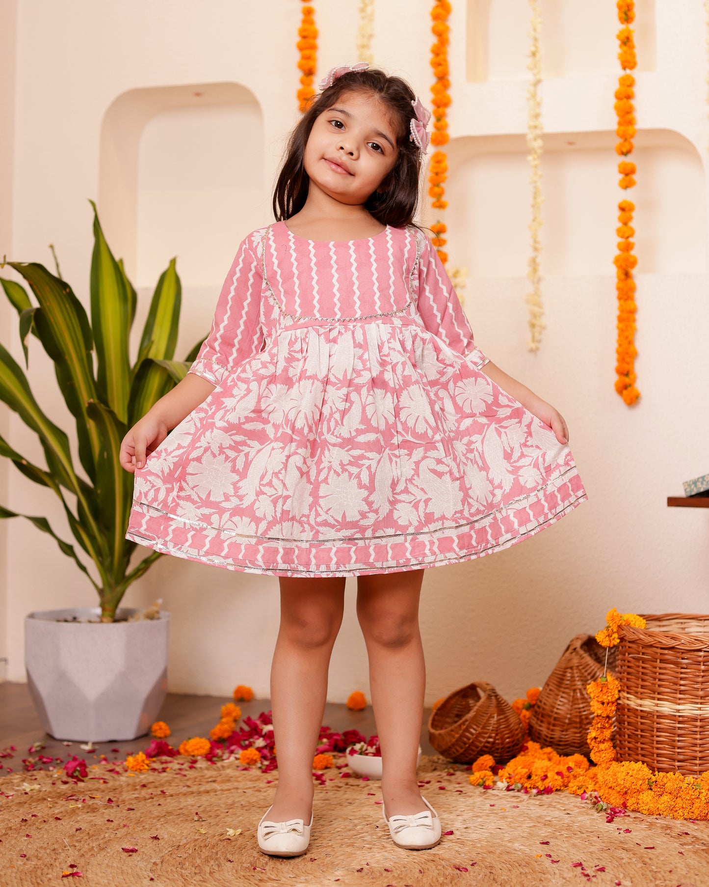 Girls Powder Blue / Pink Pleated Knee-length Cotton Dress