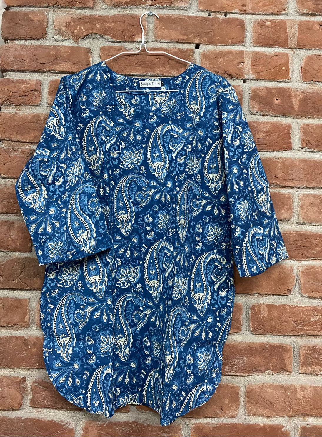 Blue paisley-patterned kurti