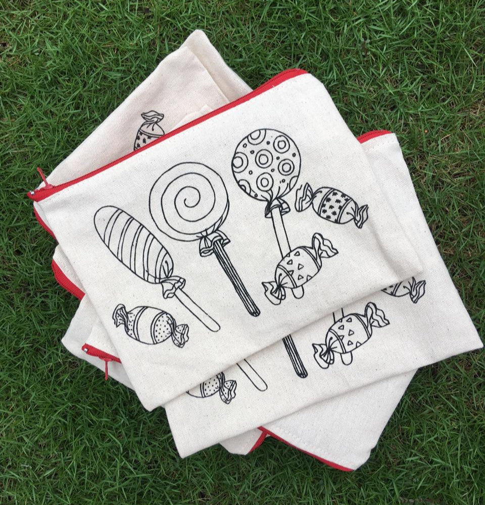 Eco-Friendly Natural Cotton Canvas DIY Pouches: Sustainable, Stylish, and Versatile (Pack of 12/30)