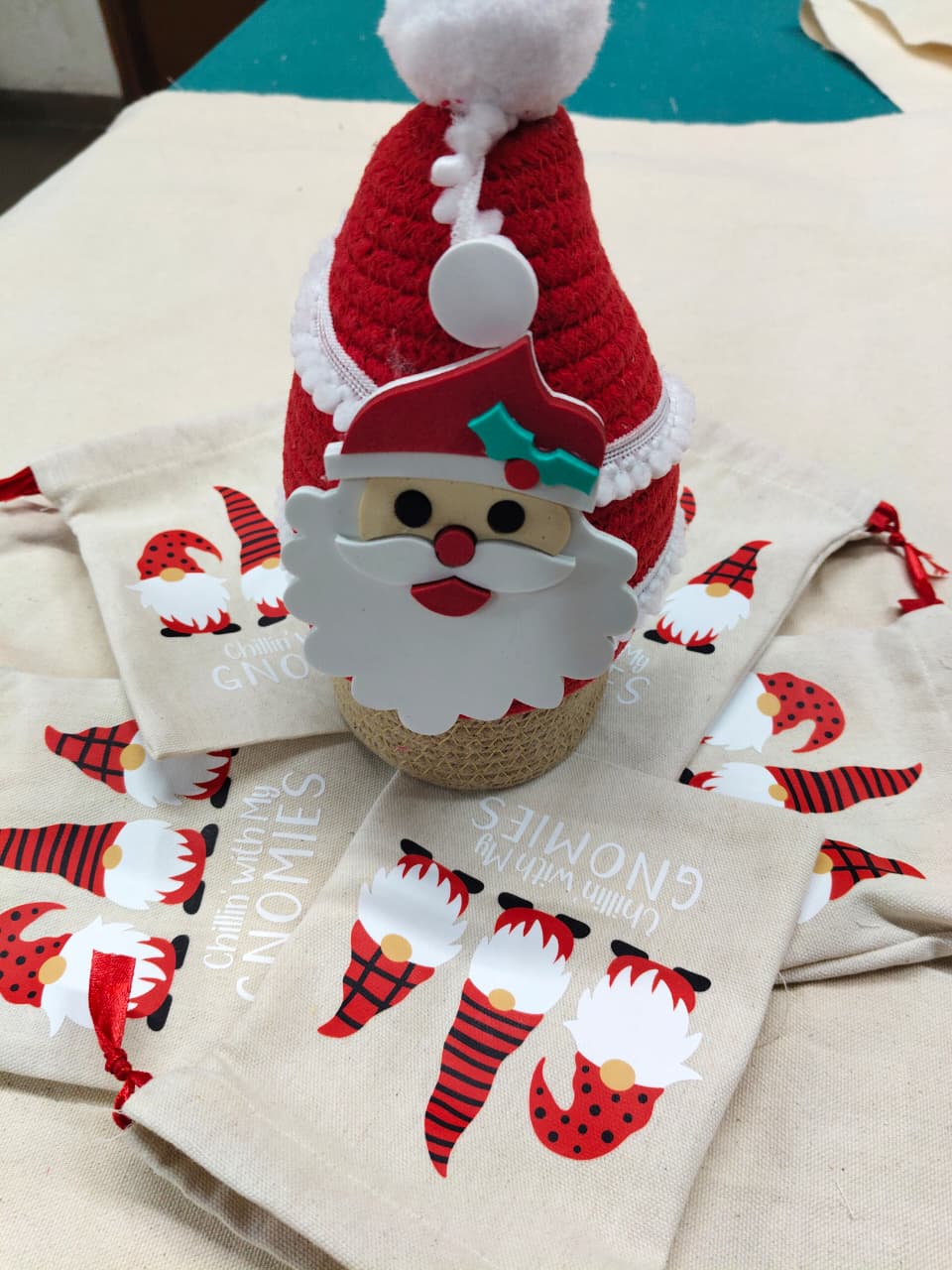 Santa Dori basket in small size - Pack of 1