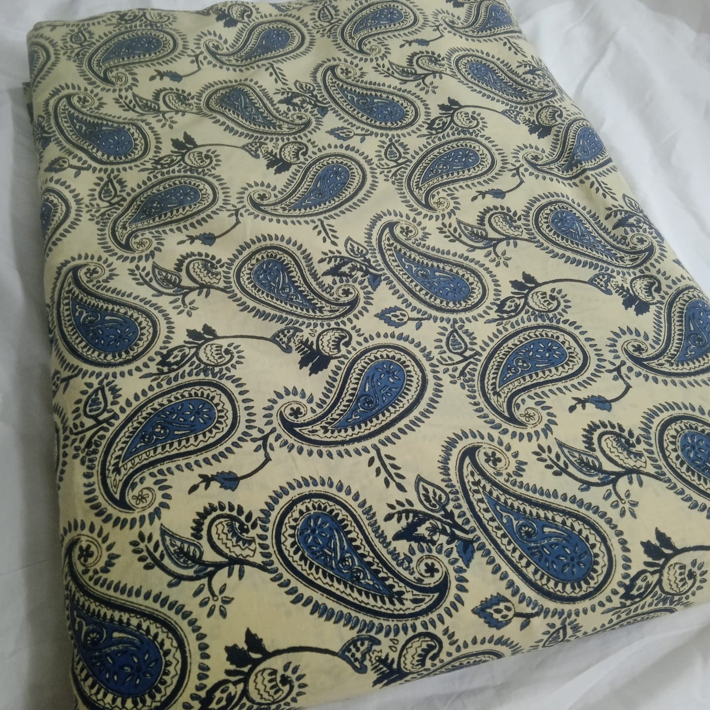 Classic Cream Paisley Cotton Sleeveless top