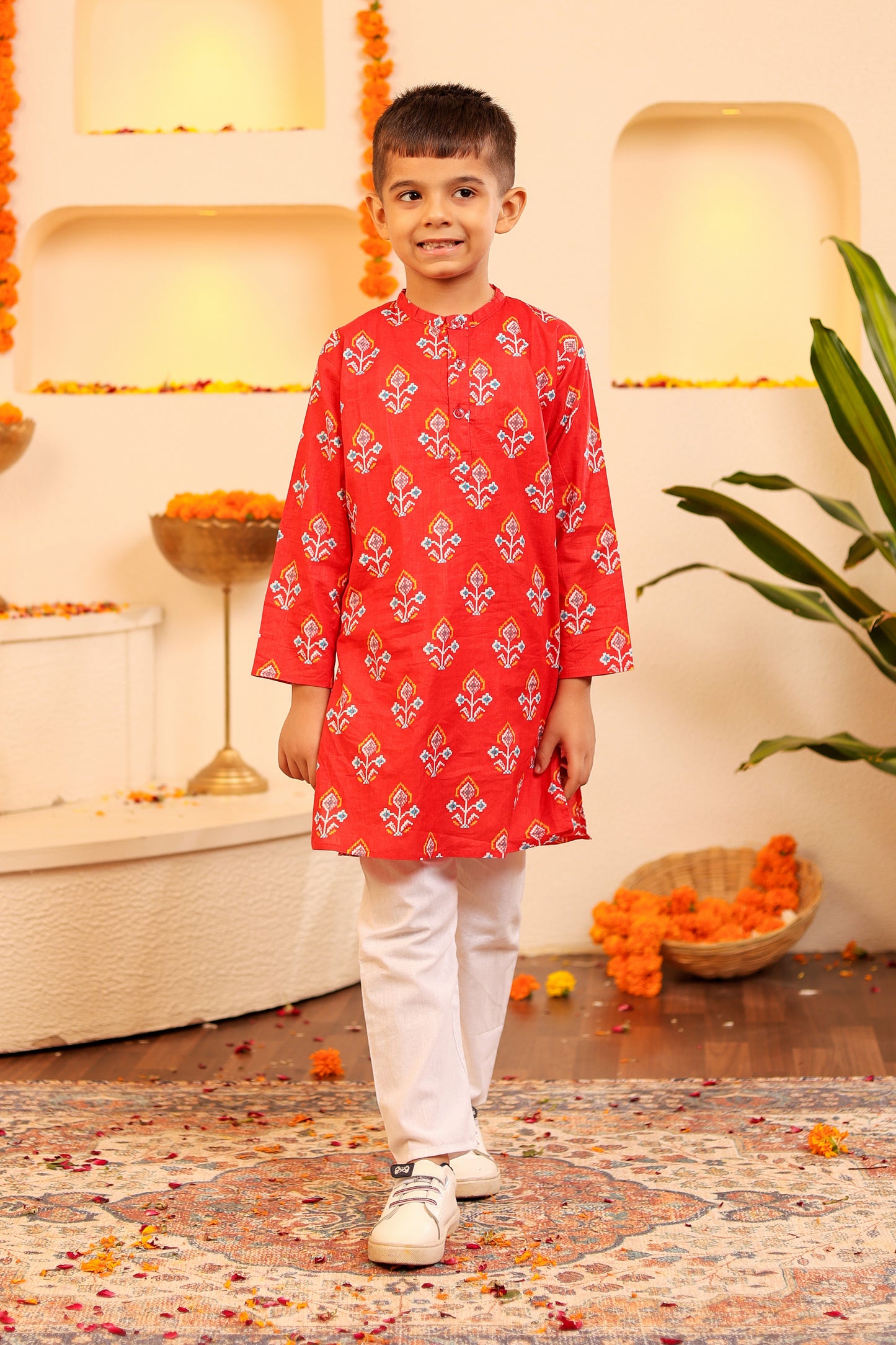 Boys Red/Blue Kurta with White Pyzama (0-8Years)