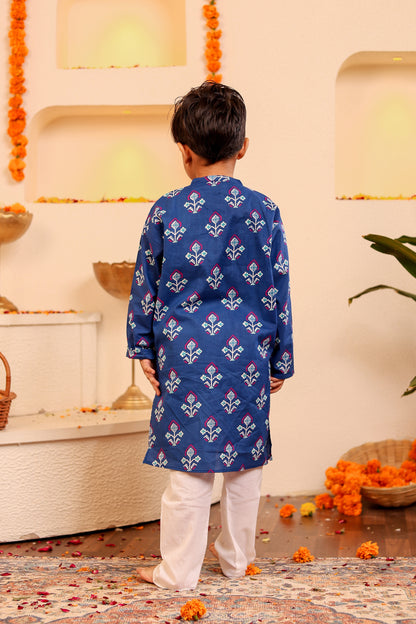 Boys Red/Blue Kurta with White Pyzama (0-8Years)