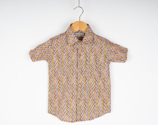 Zigzag Geometric print half sleeves collar shirt - Size 0-12