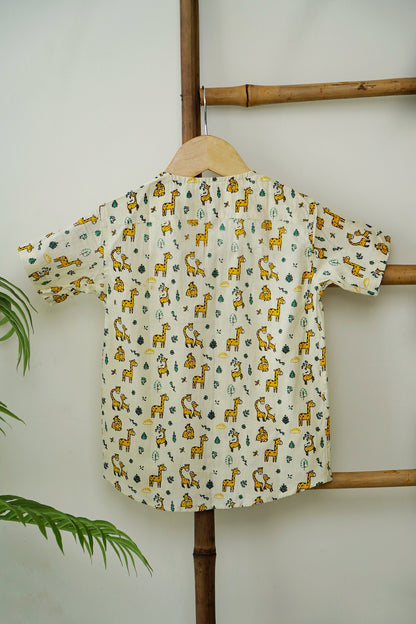 Tall Tales – Giffy Giraffe Boys' Shirt