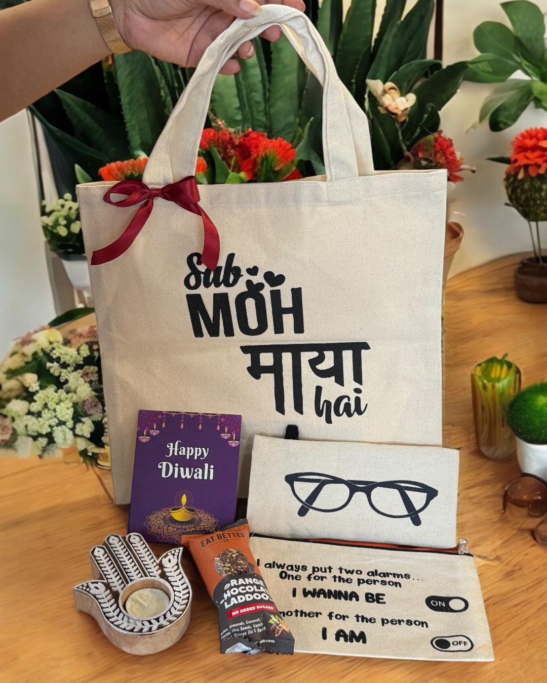 Moh Maya Gift Set by Shreeyasindia