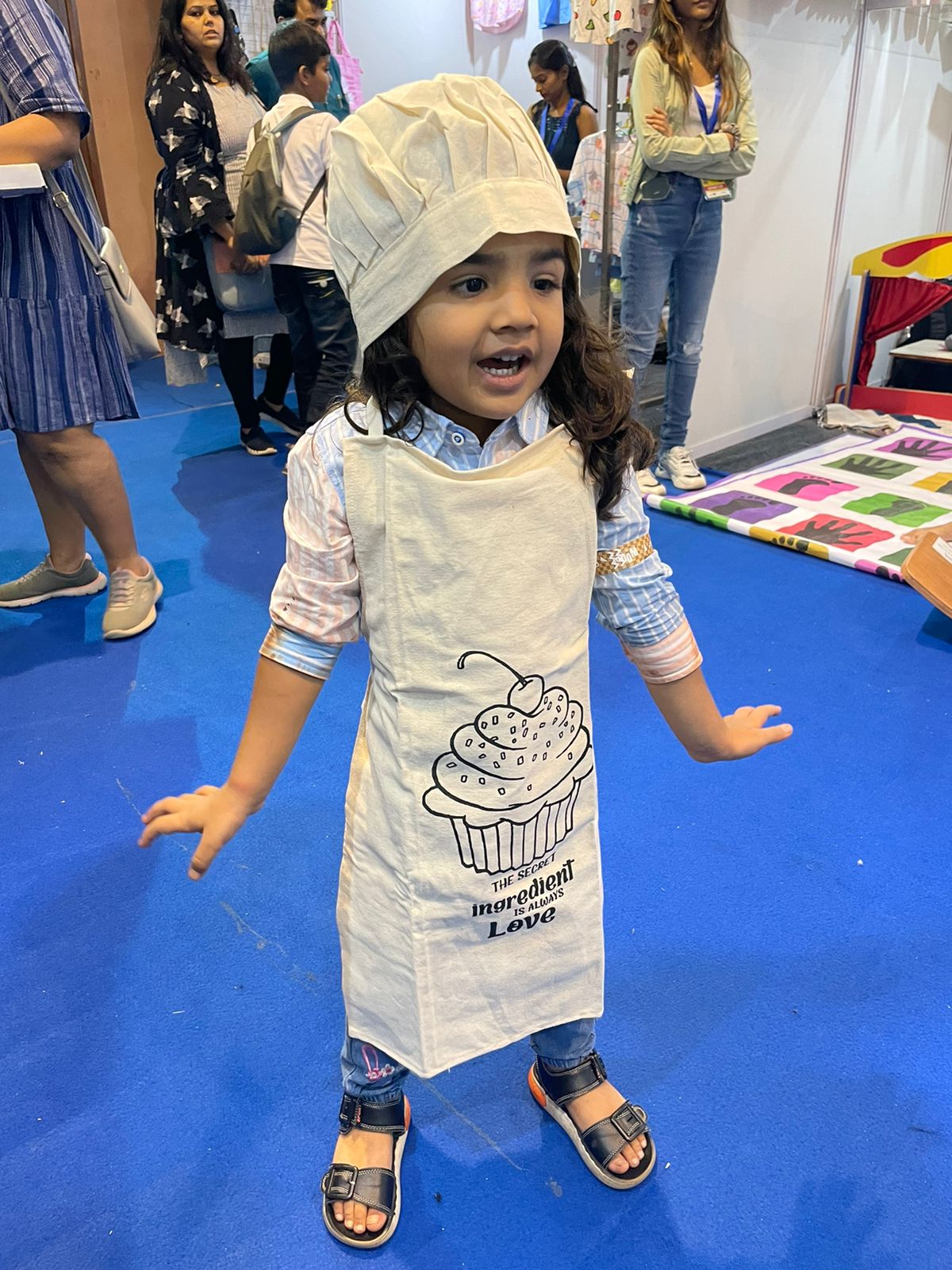 Baking themed DIY hamper