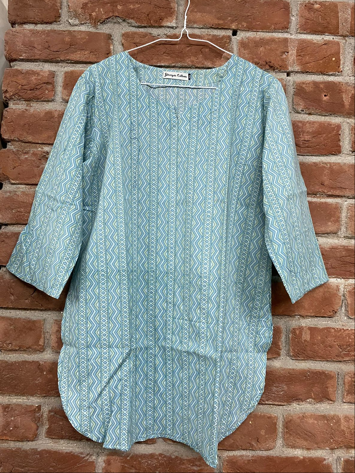 Geometric print short kurti