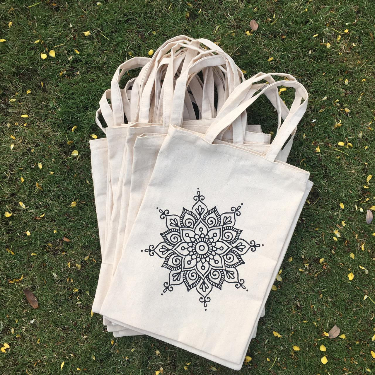 Eco-Friendly Natural Cotton Canvas Goodie Bags: Sustainable, Stylish, and Versatile - Pack of 20